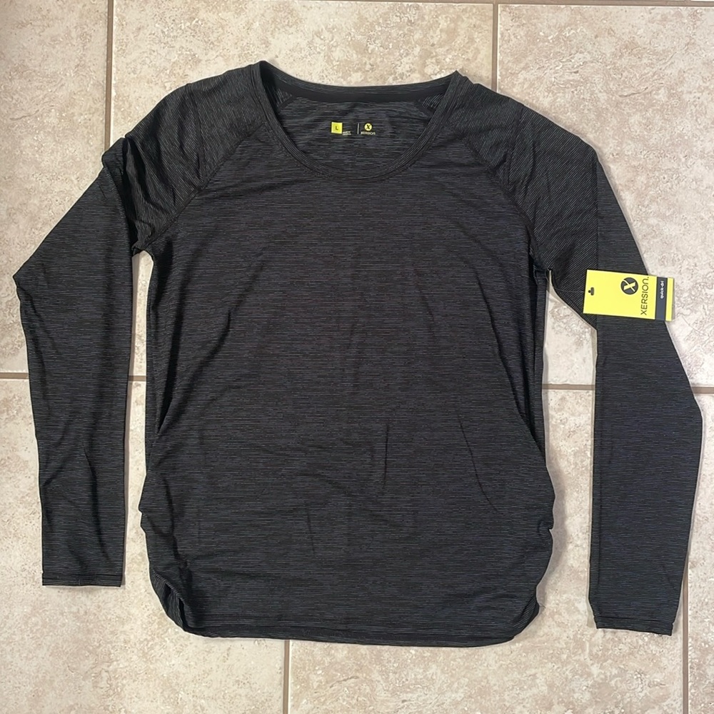 NWT Xersion athletic shirt size large